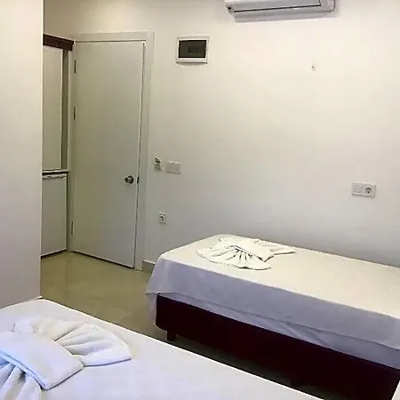 Ala 3* اكياكا